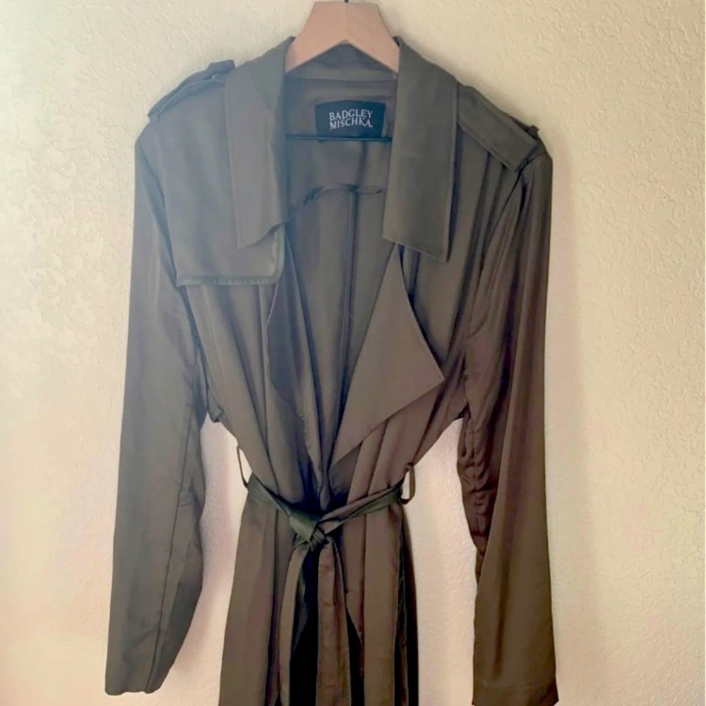 Timeless belted Badgley Mischka trench coat in army green.